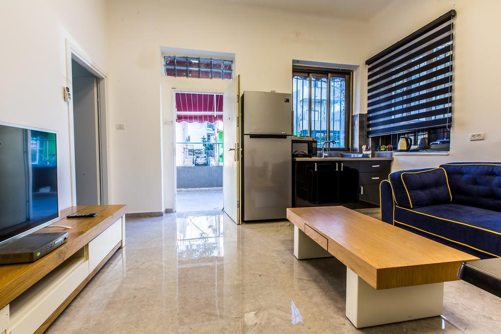 Sunset Beach Apartments テル・アビブ エクステリア 写真