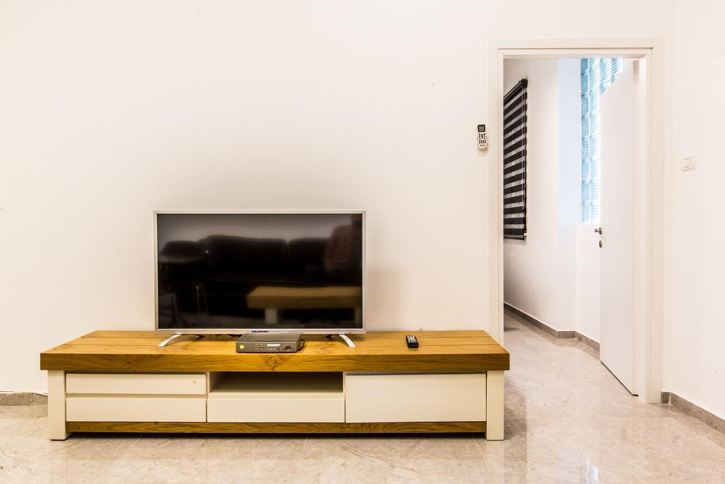 Sunset Beach Apartments テル・アビブ エクステリア 写真