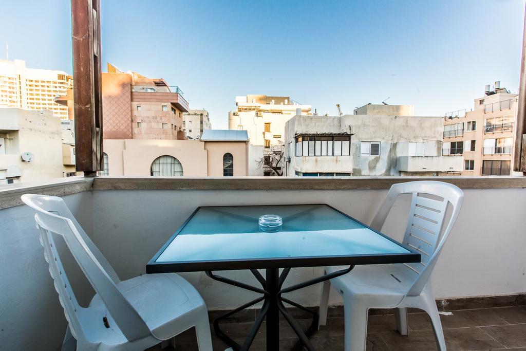Sunset Beach Apartments テル・アビブ エクステリア 写真